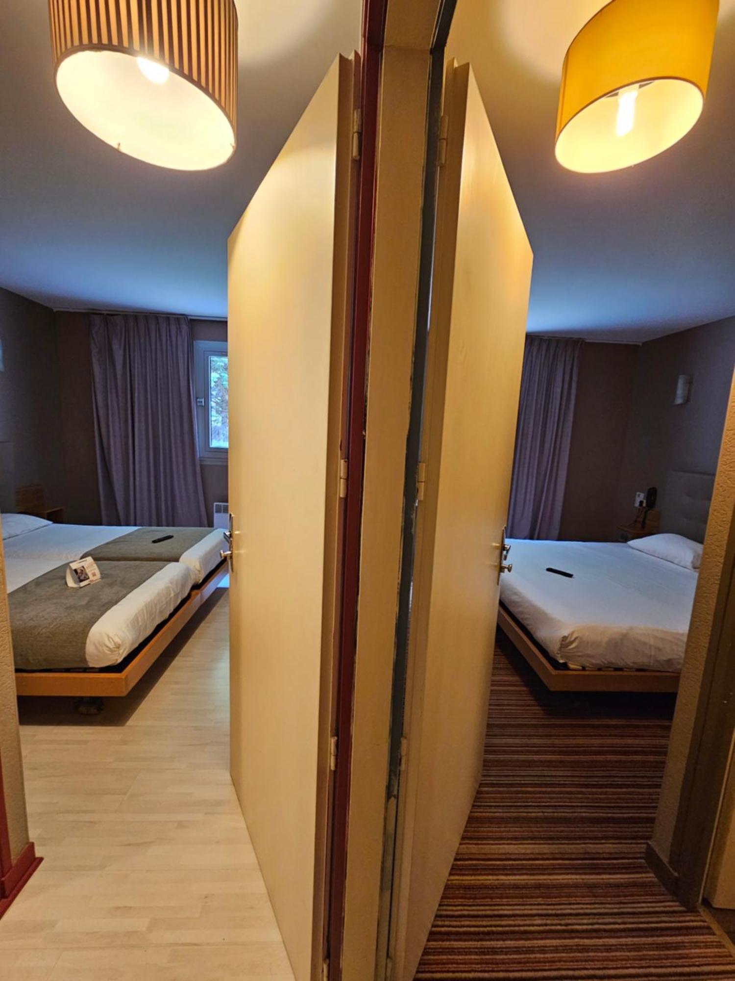 Contact Hotel Solana, Niort Mendesfrance Екстер'єр фото