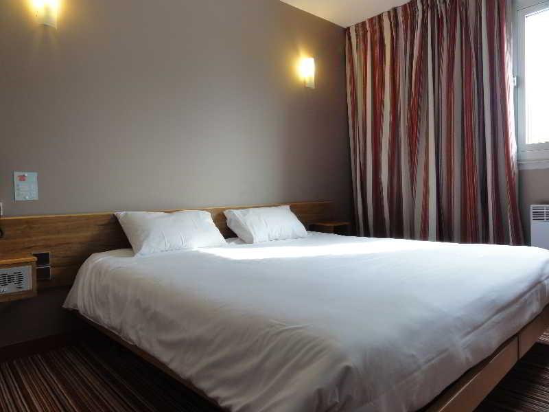 Contact Hotel Solana, Niort Mendesfrance Екстер'єр фото