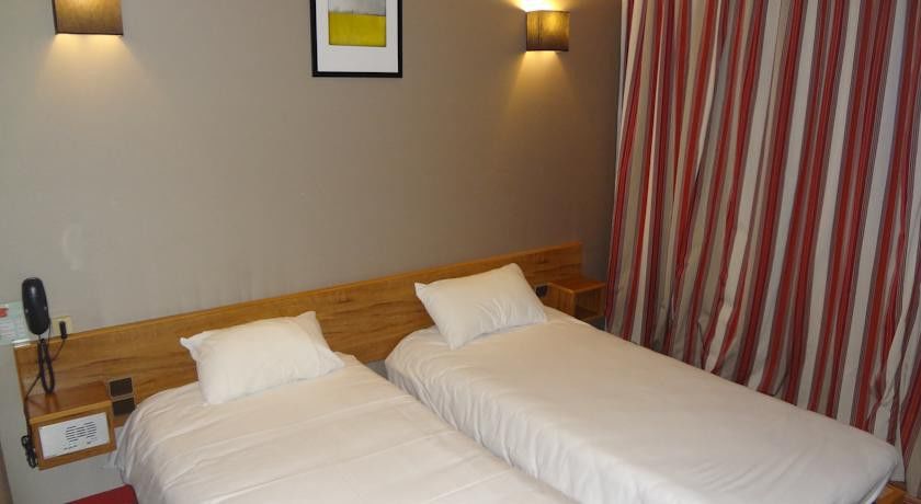 Contact Hotel Solana, Niort Mendesfrance Екстер'єр фото